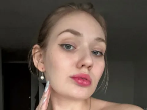 naked webcam chat model AliceWick