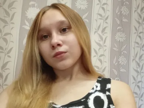 chatroom sex model AlisaRobby