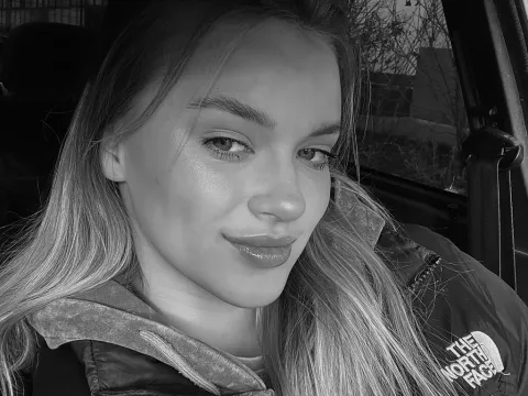 live jasmine show model AlodieCrumbls