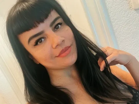 direct live sex model AmiraGovinda