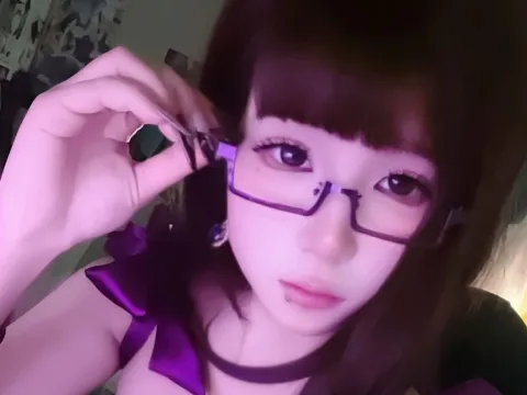 livejas model AngelaKiki