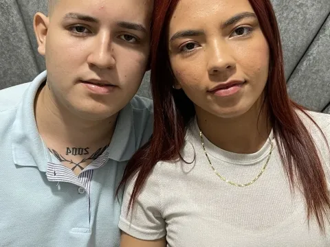 cam stream model AsleyAndCamilo