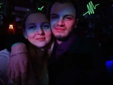 hot live sex model BobbyAndLola