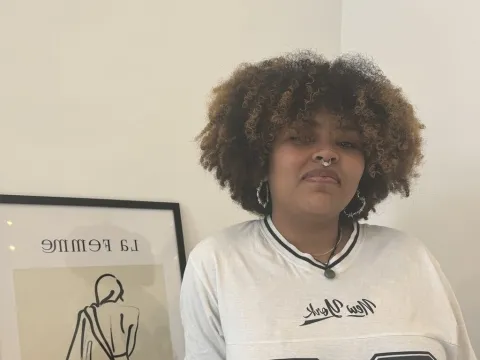 live sex cam show model CharlotteFlores