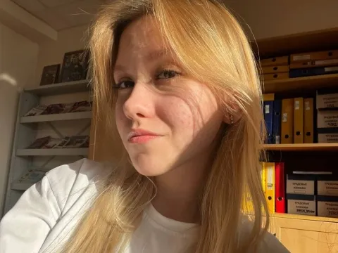 kinky fetish model EarleneDonnay