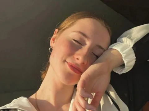 Heb een live chat met webcammodel IrmaWoods