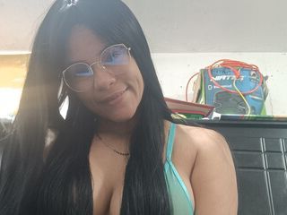 live sex web cam model IsabellaWa