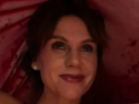 Brazilian wax model JanetteSun