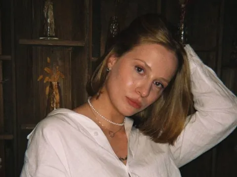 cam live sex model JaniceBurke