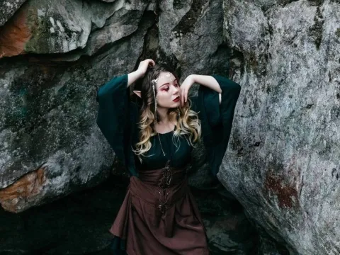 livejas model JuliaPoklemba