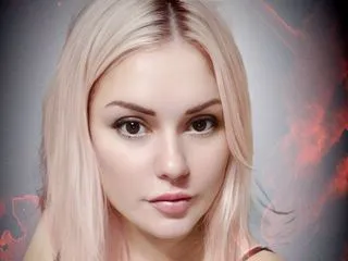 porno webcam chat model KarinaEvani