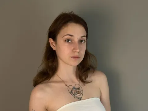 live sex camera model KeeleyBun