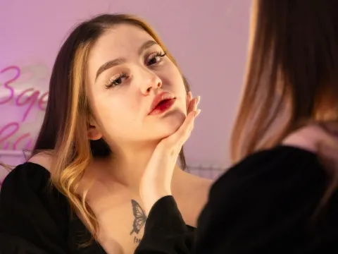 live sex model KoralinaEden