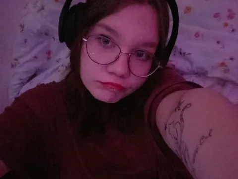 adulttv chat model LaveLet