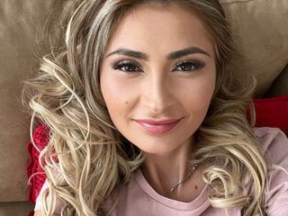 sex web cam model LeaRed