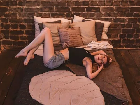 live amateur sex model LoraJay