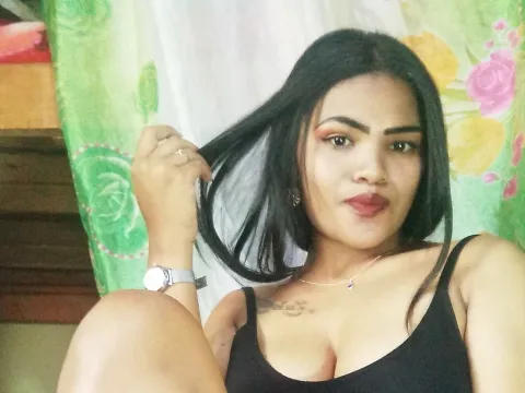 live webcam sex model LuciaKaram
