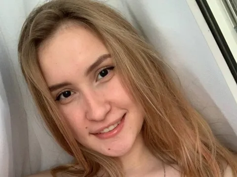 video dating model MayleHaxy