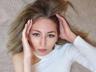 live position sex model MellissaLee