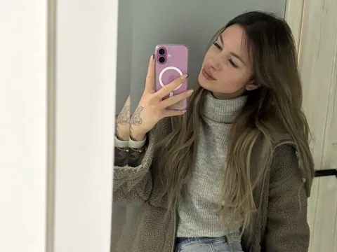 pussy webcam model MilanaOshie