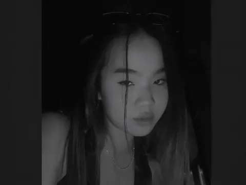 adult video chat model MimiLan