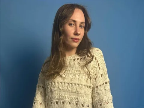 in live sex model MoiraHedge