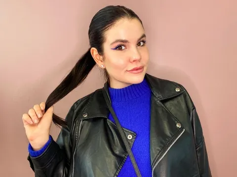 chat live model MonicaDelray