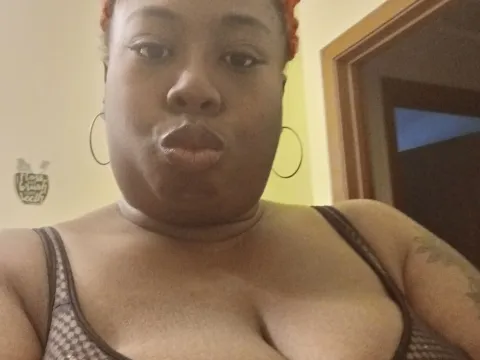 kinky fetish model MzThicknezz