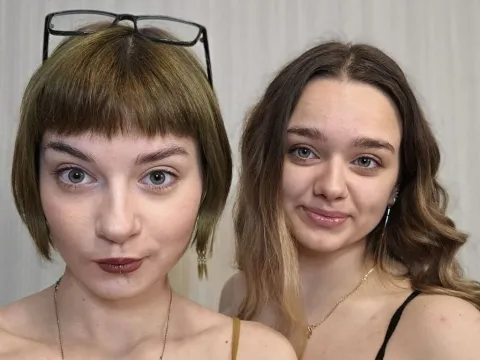 adult sex cam model NoreenAndJuliana
