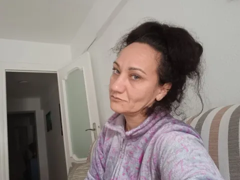 video stream model PaulaCarmen