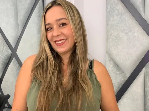 Heb een live chat met webcammodel SabrinaRoos