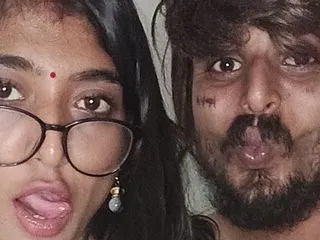 cam chat live sex model SaniyaRohit