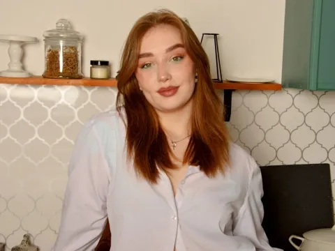 teen webcam model SaraEddington