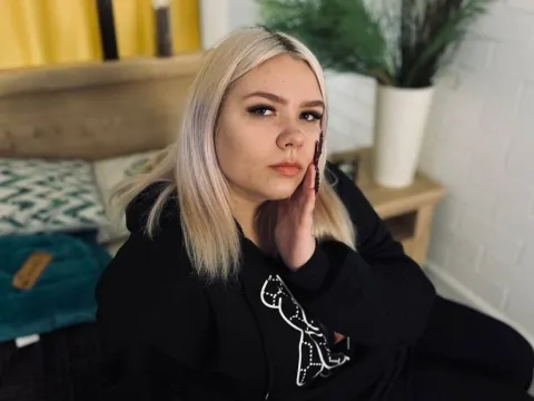 cam show model ShenaEmber