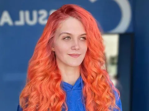 cam chat live sex model SophieLutz