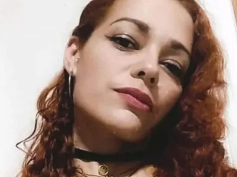 dirty threesome model VellaParis