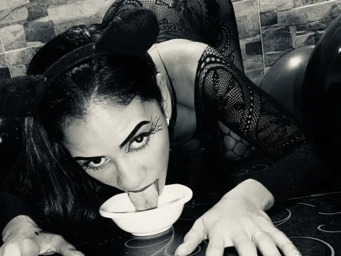 milf and granny model WhitbyIsabella