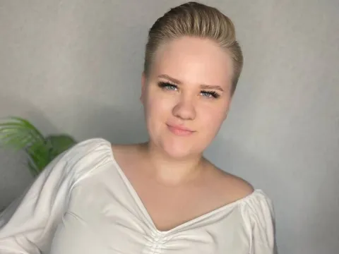 naked webcam chat model WillowPerson