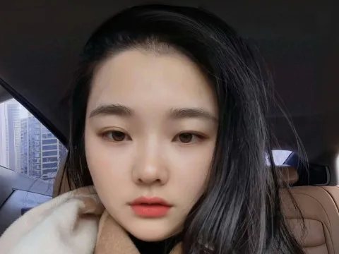 Heb een live chat met webcammodel YangQingxue